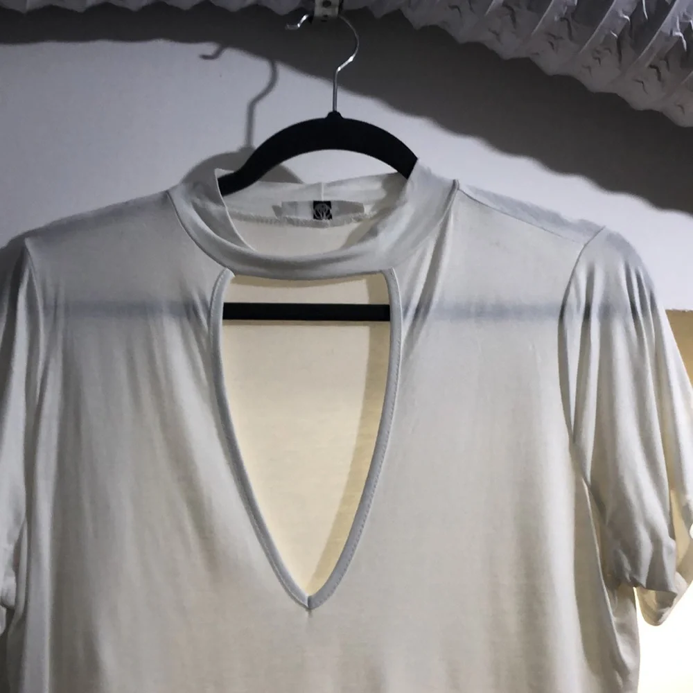 Misguided White Cut-Out Top - Picture 4 of 5